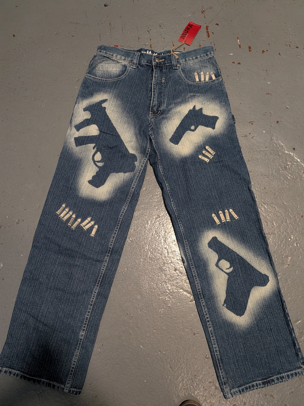 Muka Men's Blue Graphic Denim Jeans 34 with Stenciled Gun Motif Brand New